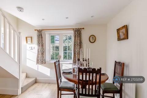 undefined, Church End, Lincoln, LN5