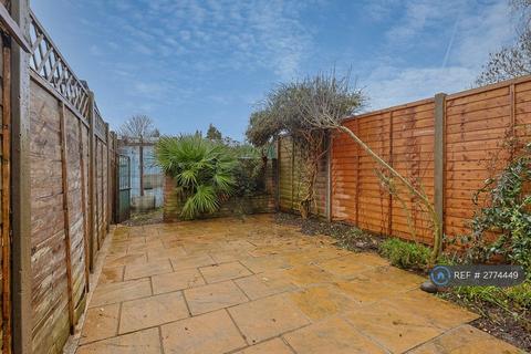 undefined, Chester Road, Watford, WD18