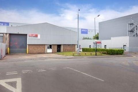 Warehouse to rent, 477-479 Malton Ave Slough SL1 4QU
