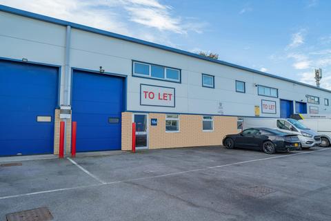 Warehouse to rent, Solent Rd Havant PO9 1JH