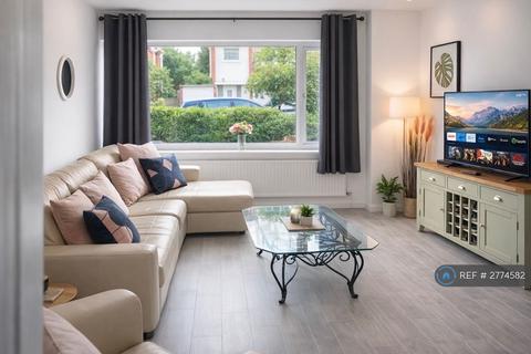 undefined, Crowthorne Gardens, Nottingham, NG5