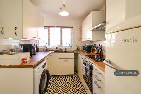 1 bedroom terraced house to rent, Leycester Court, Warwick, CV34