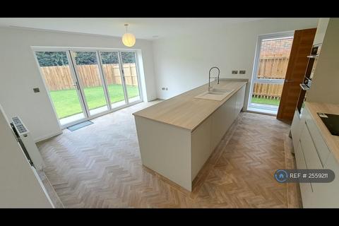 4 bedroom detached house to rent, Hay Meadow Crescent, Yarm Ts15 9Zs, TS15