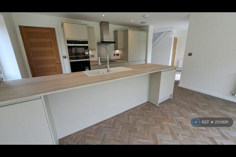 4 bedroom detached house to rent, Hay Meadow Crescent, Yarm Ts15 9Zs, TS15