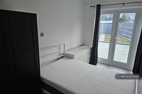undefined, Hartsbourne Road, Reading, RG6