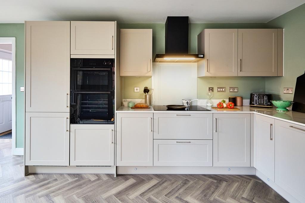 Large spacious kitchen perfect for socialising...