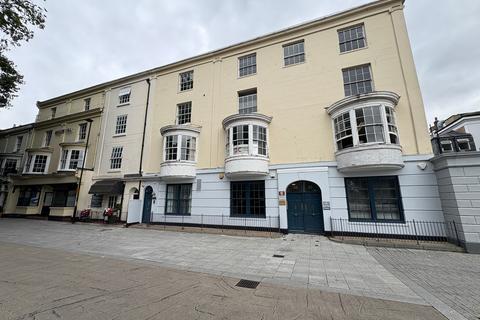 Office to rent, 32-33 Queens Ter Southampton SO14 3BQ