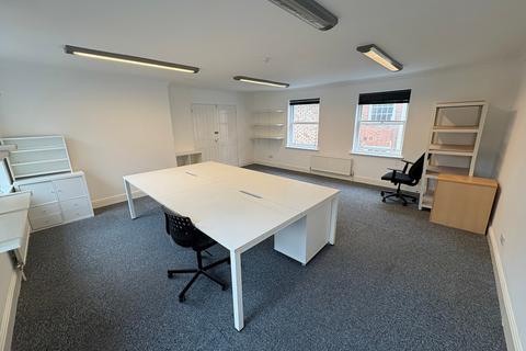 Office to rent, 32-33 Queens Ter Southampton SO14 3BQ