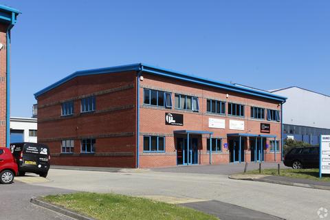 Industrial development to rent, Hazel Rd Southampton SO19 7BN