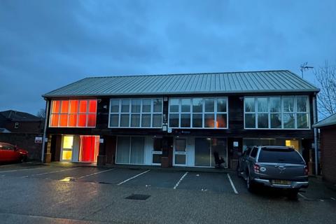 Office to rent, Millbrook Rd E Southampton SO15 1JR
