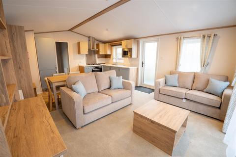 undefined, Ferry Road, Littlehampton
