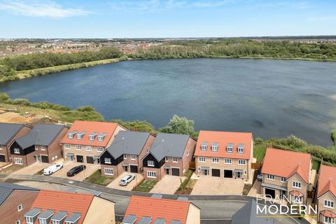 5 bedroom detached house for sale, Keeper Hill Drive, Hampton Heights, PE7