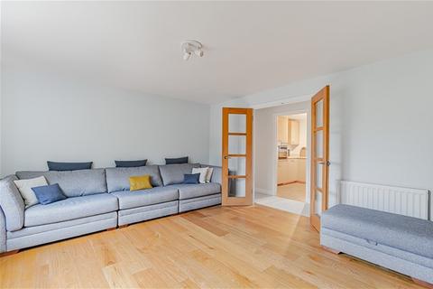 2 bedroom flat for sale, Harpenden AL5