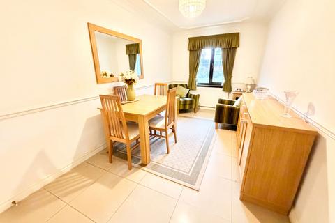 undefined, Moor Street, Brierley Hill DY5