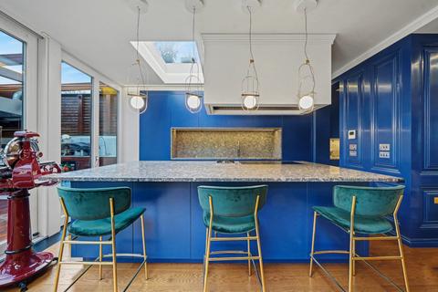 undefined, Cairnfield Avenue, London, NW2