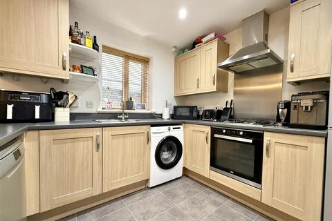 3 bedroom terraced house for sale, Buzzard Rise, Stowmarket IP14