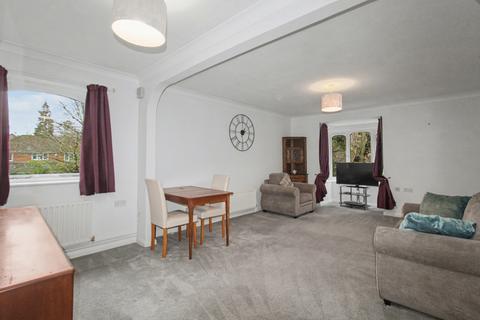 1 bedroom apartment for sale, Cooper Court, Salisbury Road, Farnborough , GU14