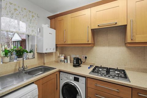 1 bedroom apartment for sale, Cooper Court, Salisbury Road, Farnborough , GU14