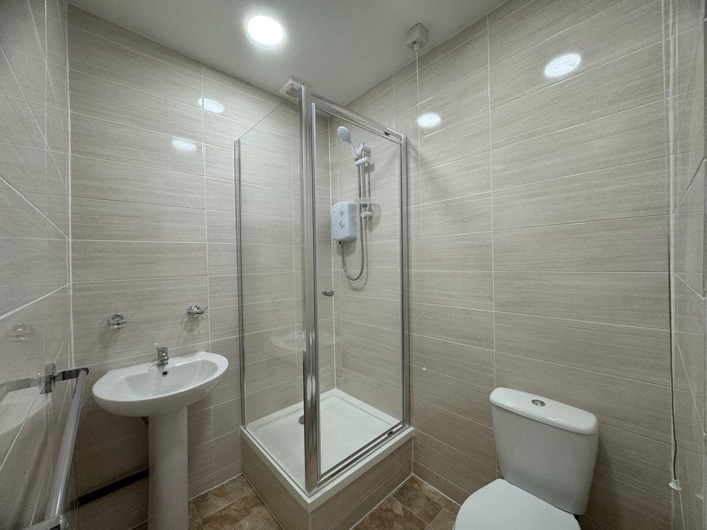 Shower/WC