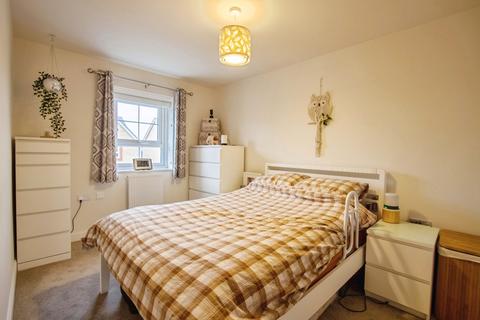 3 bedroom semi-detached house for sale, Paddock Rise, Wakefield WF3