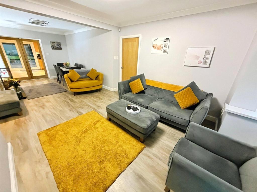 Open Plan Lounge