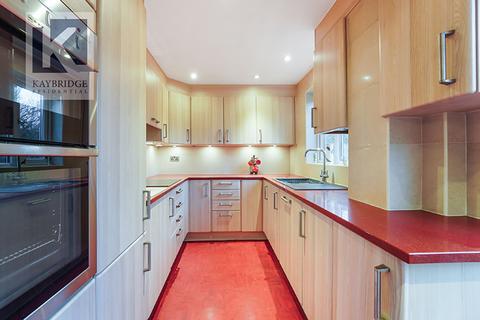 undefined, Pams Way, Epsom, KT19