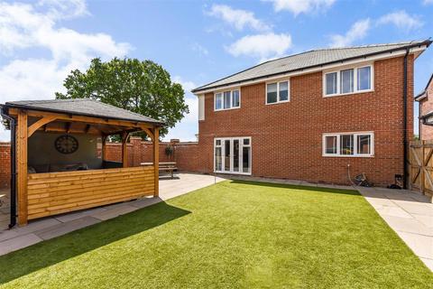 4 bedroom detached house for sale, Whitbourne Way, Waterlooville