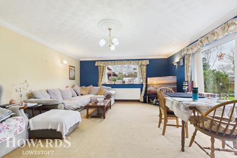 undefined, Colville Way, Lowestoft