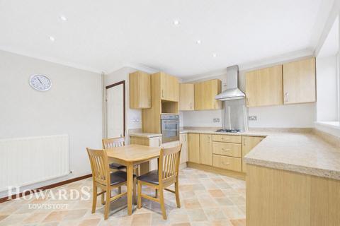 undefined, Colville Way, Lowestoft