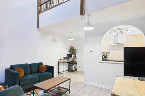 2 bedroom property for sale, Rowan Court, Southsea, PO4