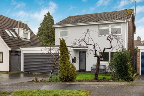 Merestones Close, Cheltenham, Gloucestershire, GL50