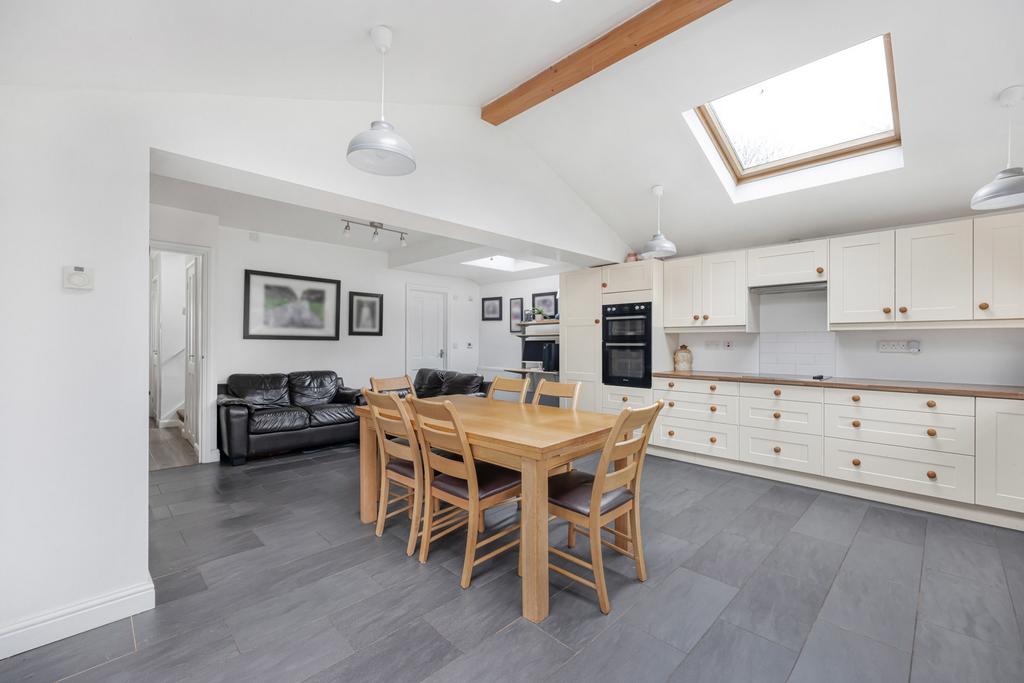 Kitchen 6