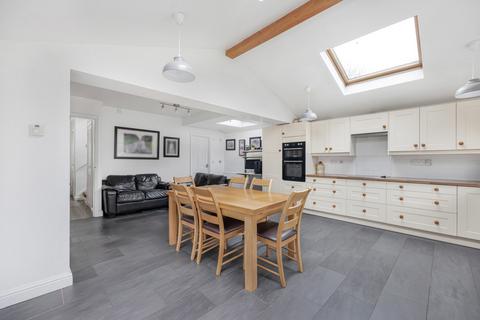 undefined, Merestones Close, Cheltenham, Gloucestershire, GL50