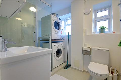 3 bedroom flat for sale, Bouvier Road, Enfield, EN3