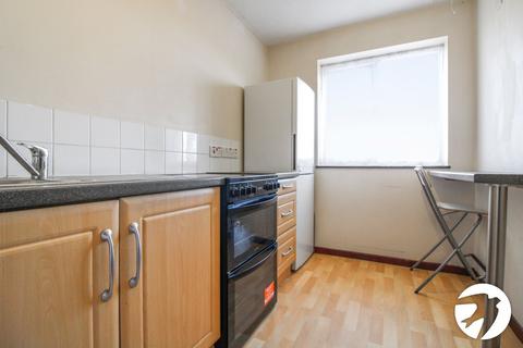 2 bedroom flat to rent, Louvain Road, Greenhithe, Kent, DA9