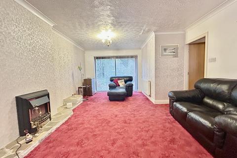 undefined, Ormesby Grove, Raby Mere, Merseyside, CH63