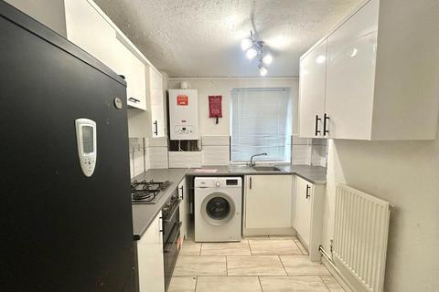 2 bedroom apartment to rent, Rydal Mount, Eastfield, Northampton NN3