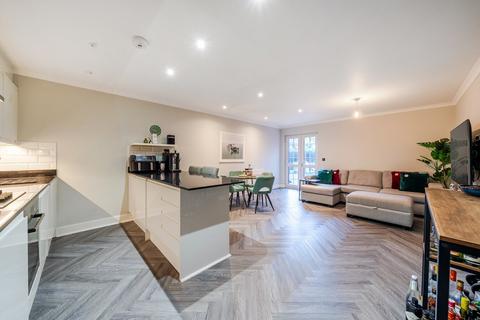undefined, Orchard Avenue, Shirley, Croydon, CR0