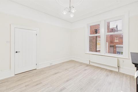 4 bedroom terraced house for sale, Oakwood Street, Thornhill, Sunderland