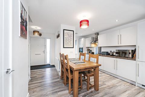 undefined, Maggies Crescent, Larbert, FK5