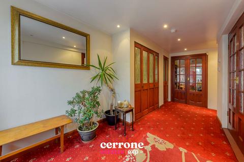 5 bedroom detached house for sale, Melbourne Road, Bromsgrove B61