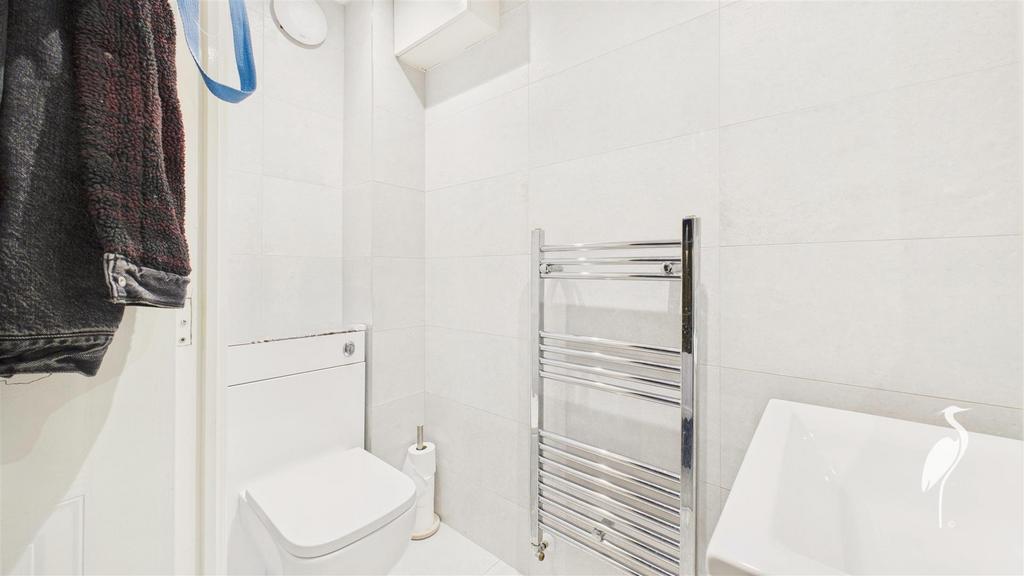 Cloakroom/WC