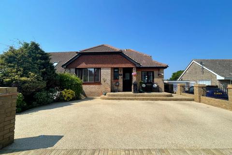 4 bedroom detached house for sale, Grace Meadow, Whitfield CT16