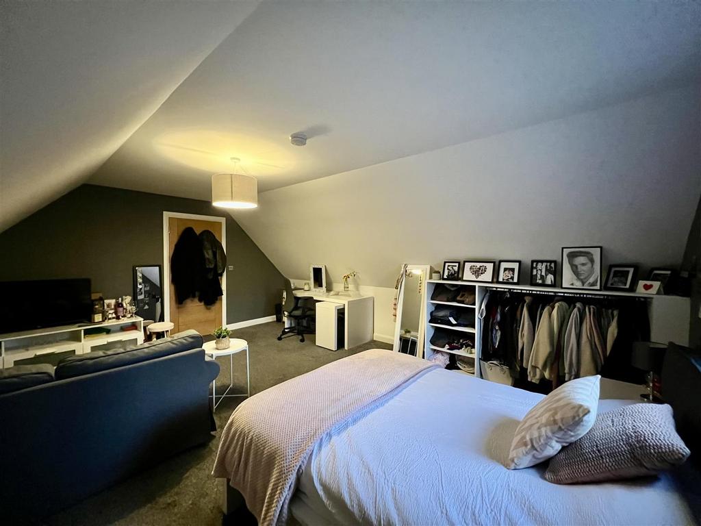 Bedroom 5