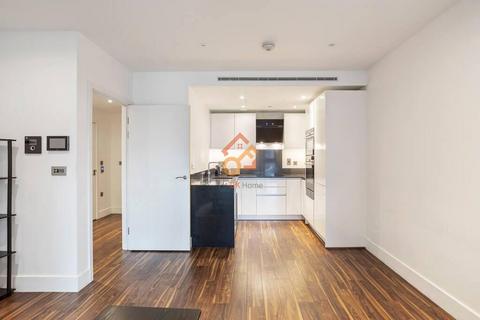 1 bedroom flat to rent, Wiverton Tower, 4 New Drum Street, London E1