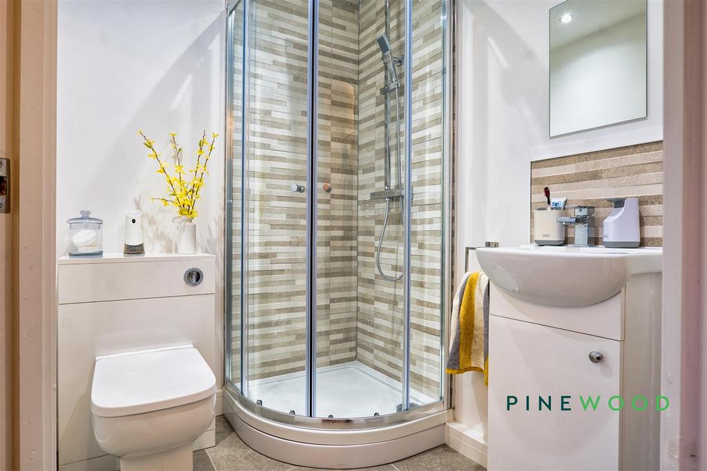 Ensuite