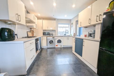 3 bedroom semi-detached house for sale, Foliage Crescent, Stockport