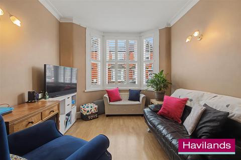 4 bedroom terraced house for sale, Cedars Road, London