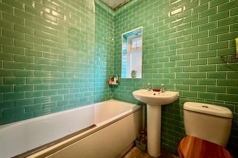 undefined, Ashenhurst Avenue, Newsome, Huddersfield, HD4 6PX