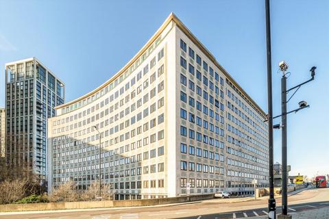 2 bedroom flat for sale, Whitehouse Apartments, London SE1